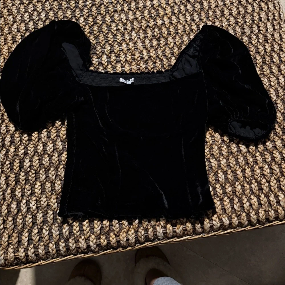 Reformation Luka Black Velvet Top (121)